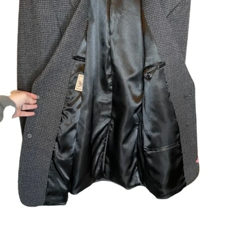 Vintage Woolrich Mens Wool Sport Coat Blazer 42R Gray Black Timeless Classic